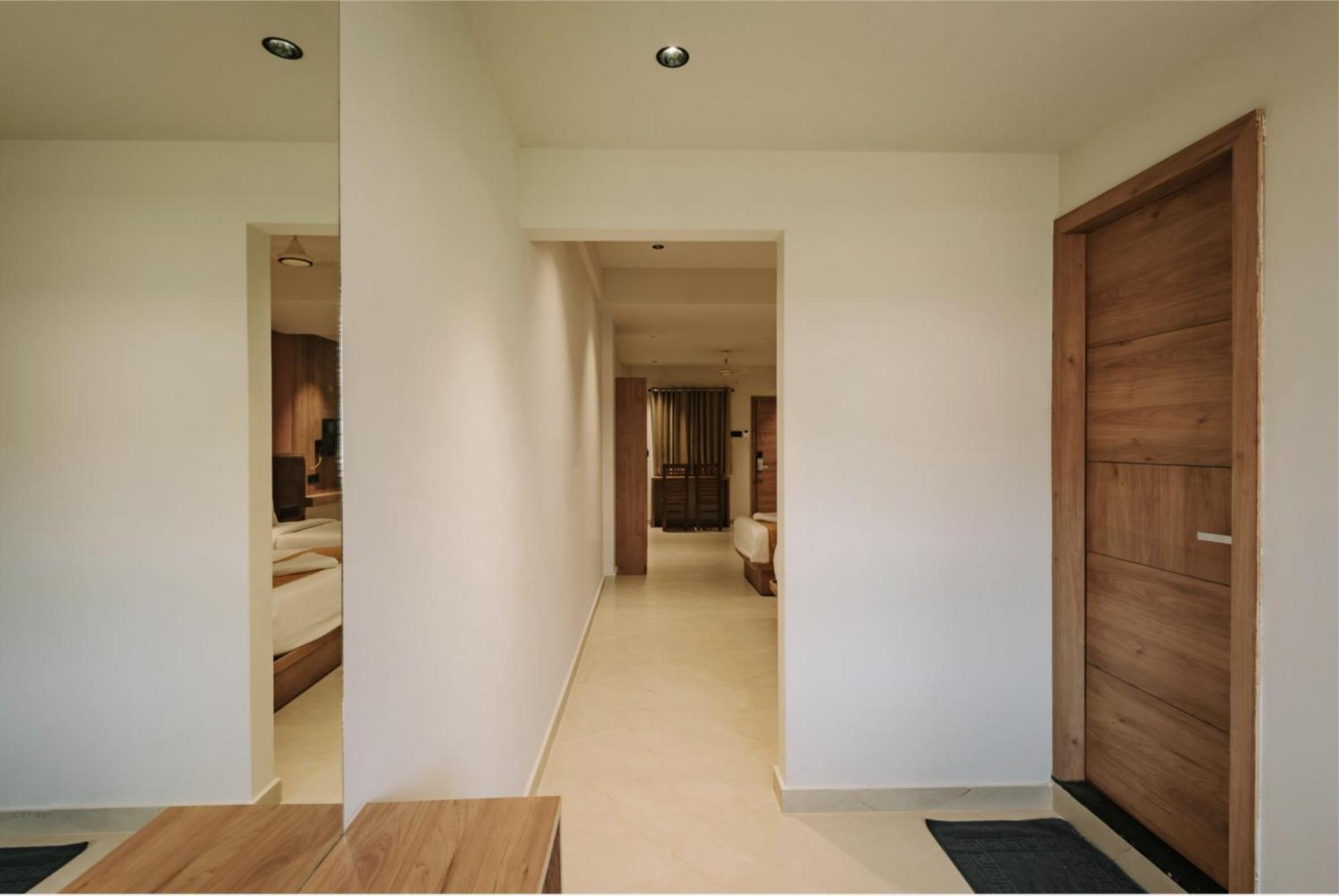 Hotel Beverly Plaza 科泽科德 外观 照片